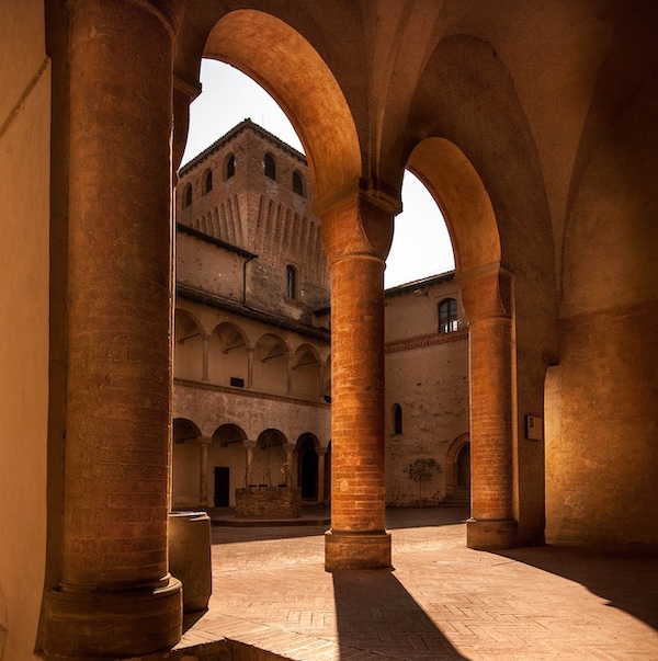 archway